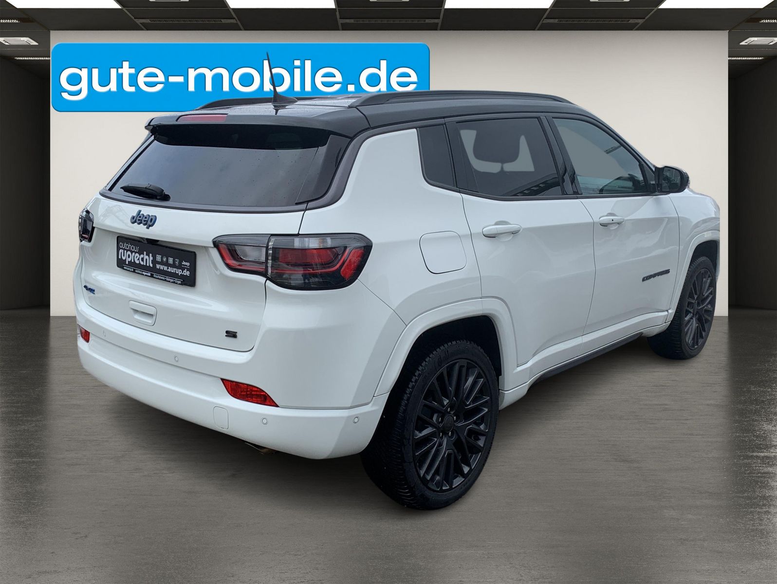 Fahrzeugabbildung Jeep Compass S Plug-In Hybrid 4WD |LEDER| El.Heckkl.