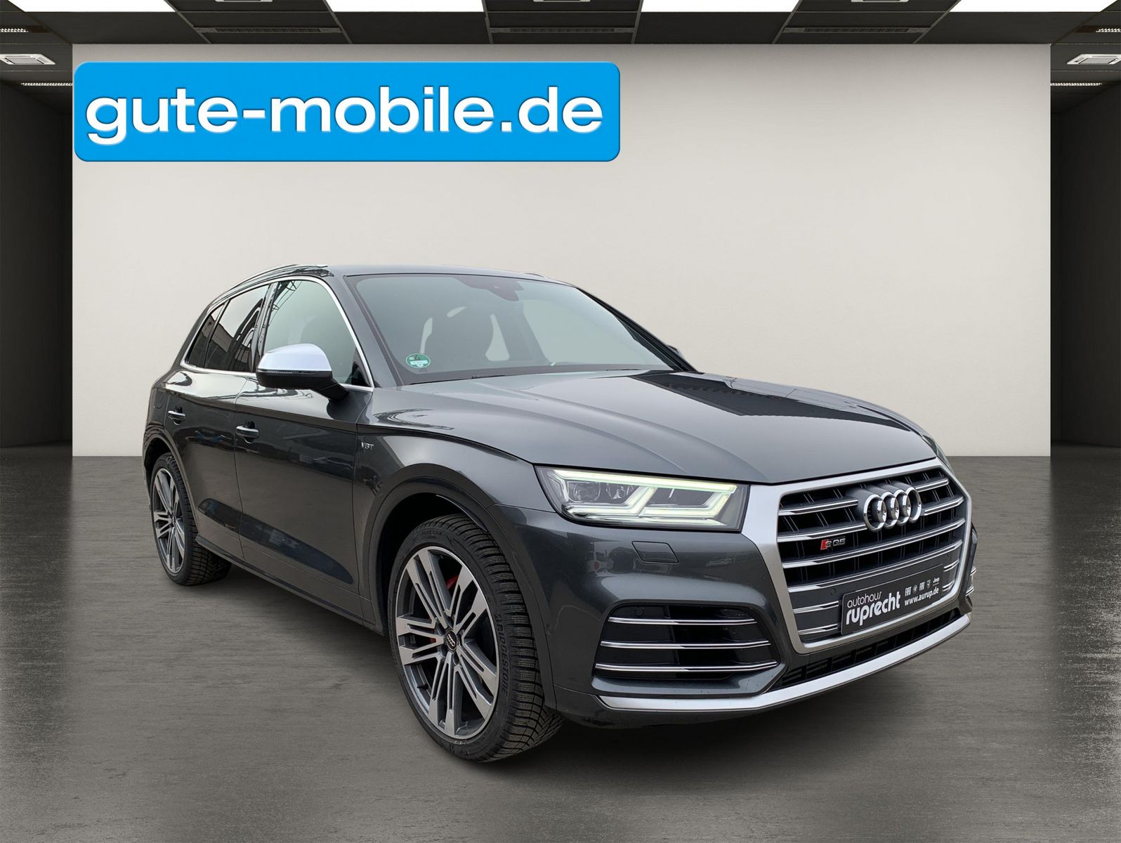 Fahrzeugabbildung Audi SQ5 3.0 TSI 3x S-Line|PANO|R-KAMERA|LUFT|B&O|21"