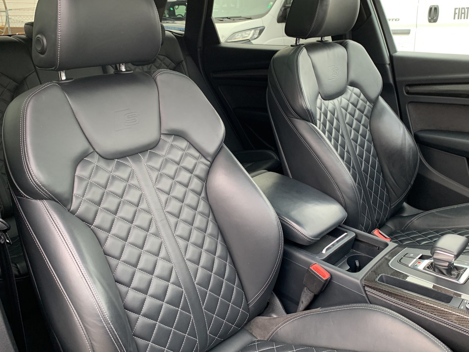 Fahrzeugabbildung Audi SQ5 3.0 TSI 3x S-Line|PANO|R-KAMERA|LUFT|B&O|21"